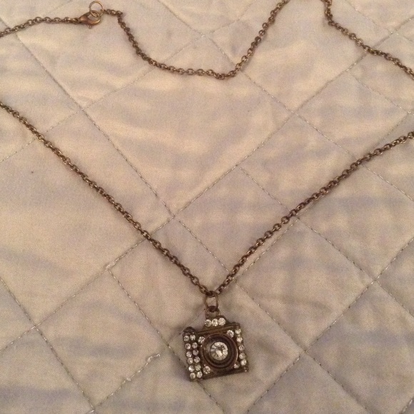 Rhinestone Camera Necklace - Picture 2 of 5